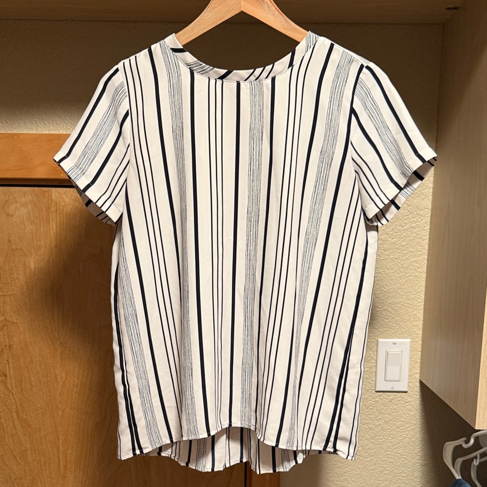 LOFT Monochrome Striped Short Sleeve Top